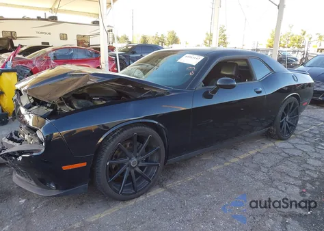 2016 Dodge Challenger Sxt Plus z USA, uszkodzony, nr VIN 2C3CDZAGXGH323337